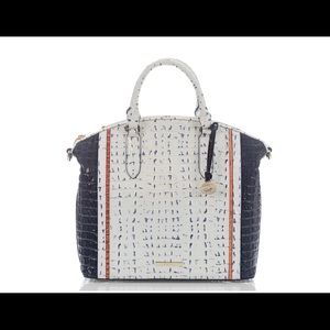 Large duxbury marina Simone